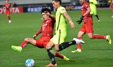 江南体育-上港大胜首尔，豪取亚冠小组赛三连胜_