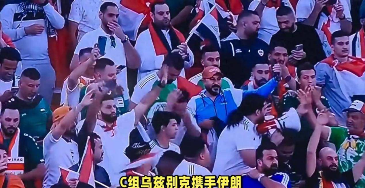 球迷热情支持，现场气氛热烈动人