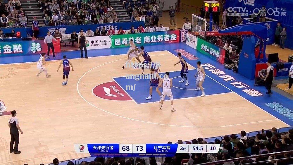 辽宁男篮险胜cba比赛，晋级四强引关注