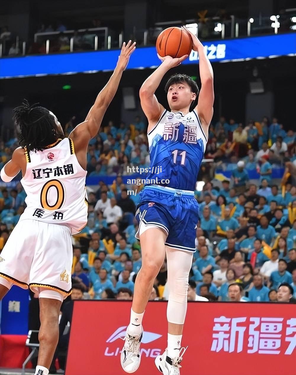 辽宁男篮神来之笔，赛场上演大逆转