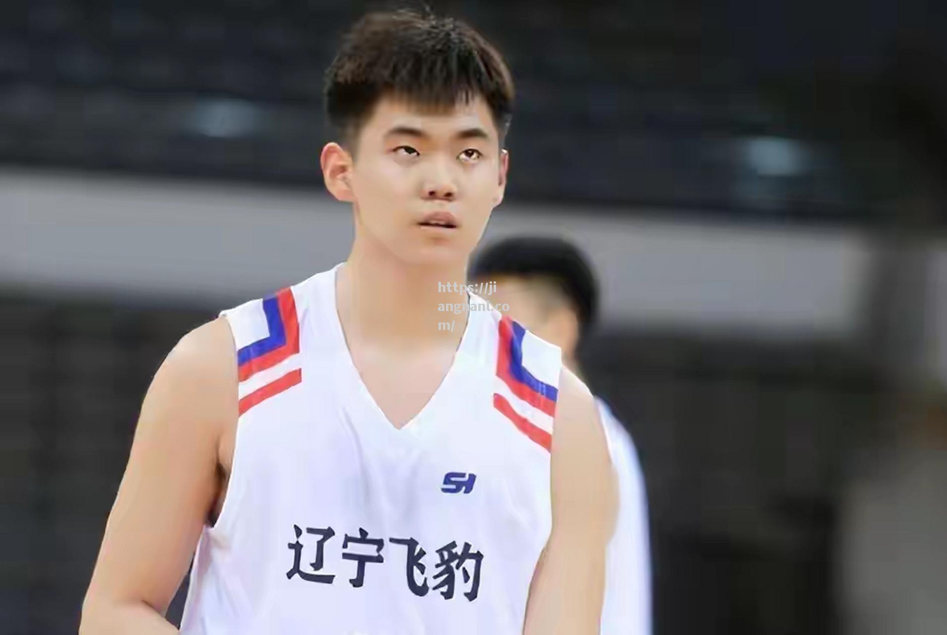 辽宁男篮神来之笔，赛场上演大逆转