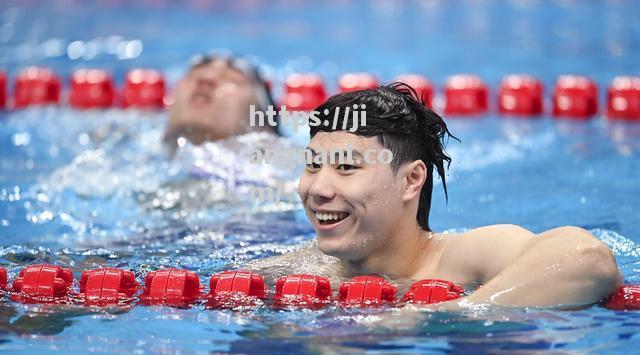 美国游泳选手表现强势，夺冠无疑