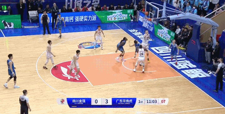 葡萄牙大胜兰巴迪，豪取三连胜
